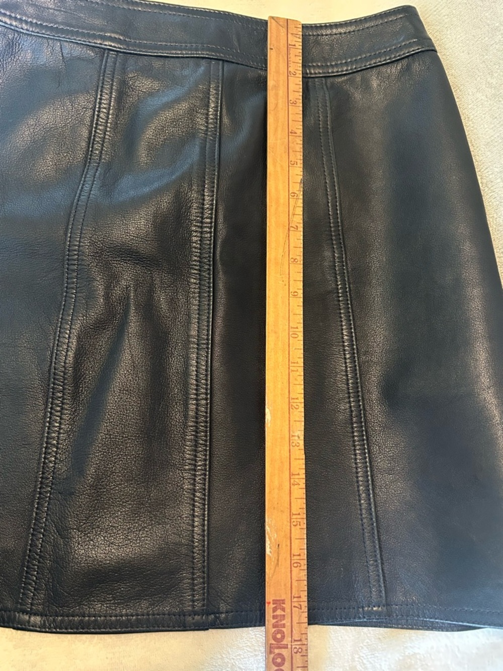 Classic Leather Mini Pencil Skirt in Dark Navy Blue Women’s 4 - Picture 8 of 8